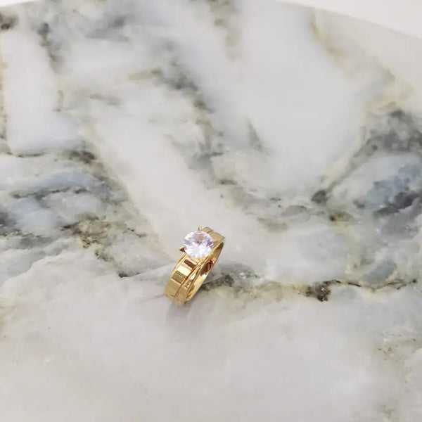 Anillo De Dama De Diseño Liso De Línea Continua Con Piedra Cristal