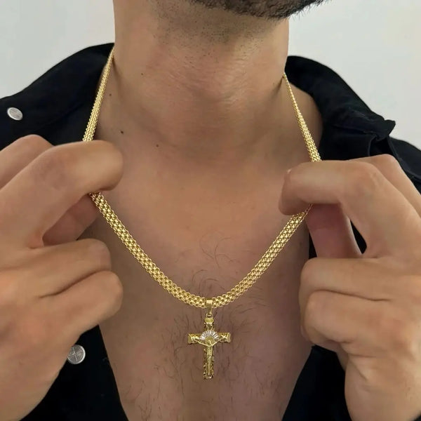Cadena De Caballero De Tejido Chino + Dije De Crucifijo